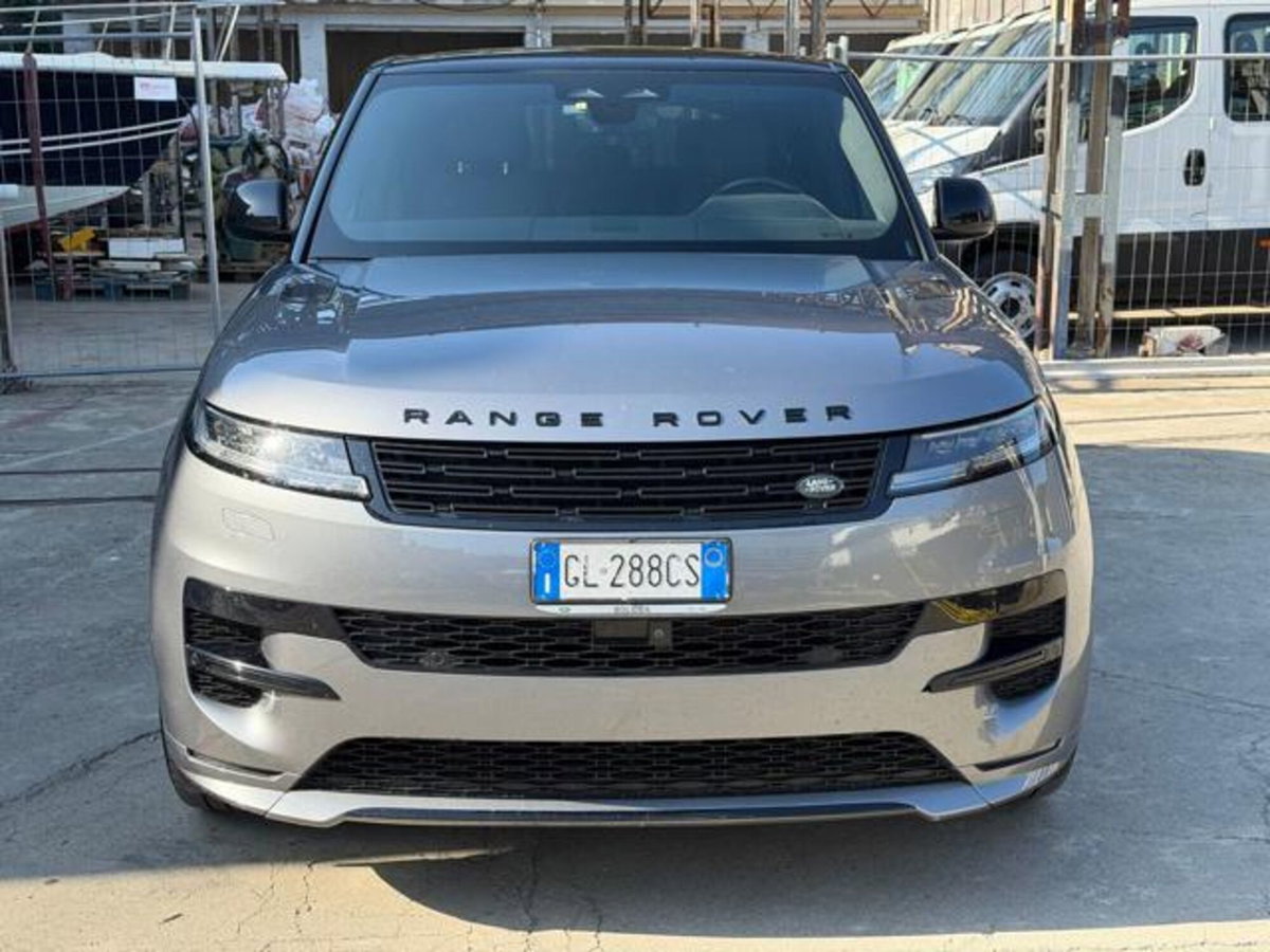 Land Rover Range Rover Sport 3.0D l6 249 CV HSE Dynamic Stealth (3)