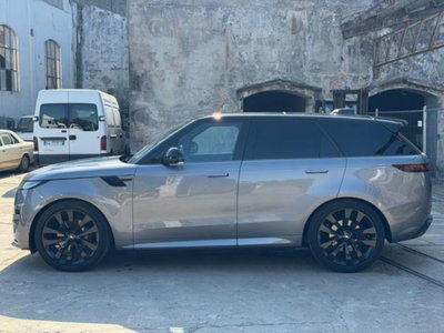 Land Rover Range Rover Sport 3.0D l6 249 CV HSE Dynamic Stealth (8)