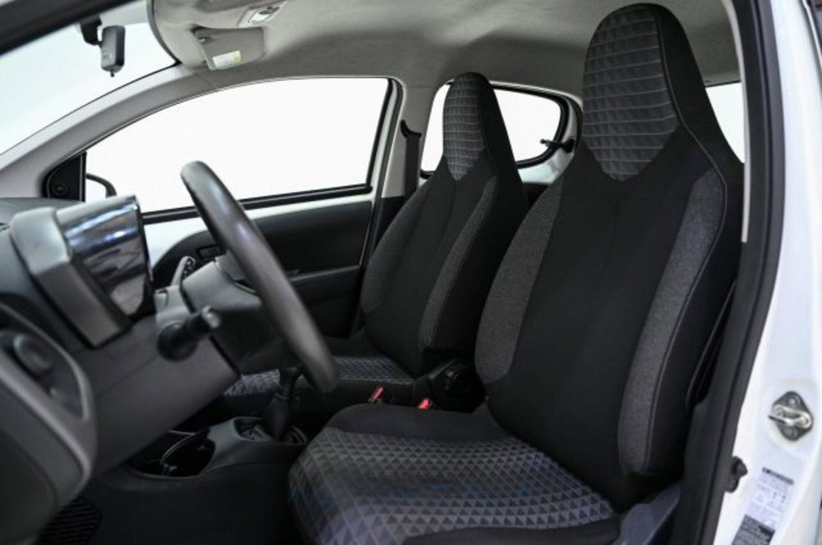 Peugeot 108 72 5 porte Active (10)