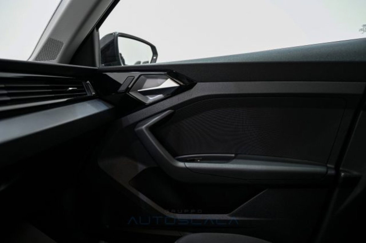 Audi A1 Sportback 25 TFSI Advanced (14)
