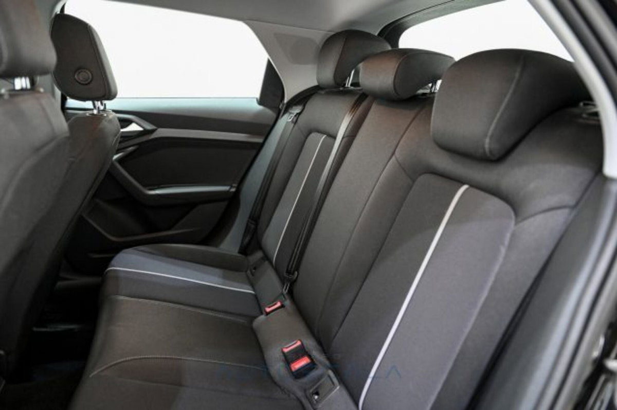 Audi A1 Sportback 25 TFSI Advanced (9)