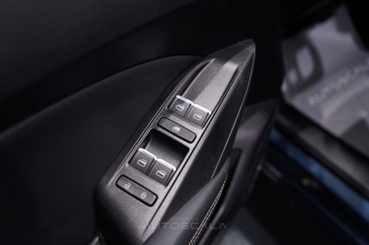 Sportequipe Sportequipe 8 GT Sportequipe 8 GT 1.6 t-gdi 186cv dct (10)