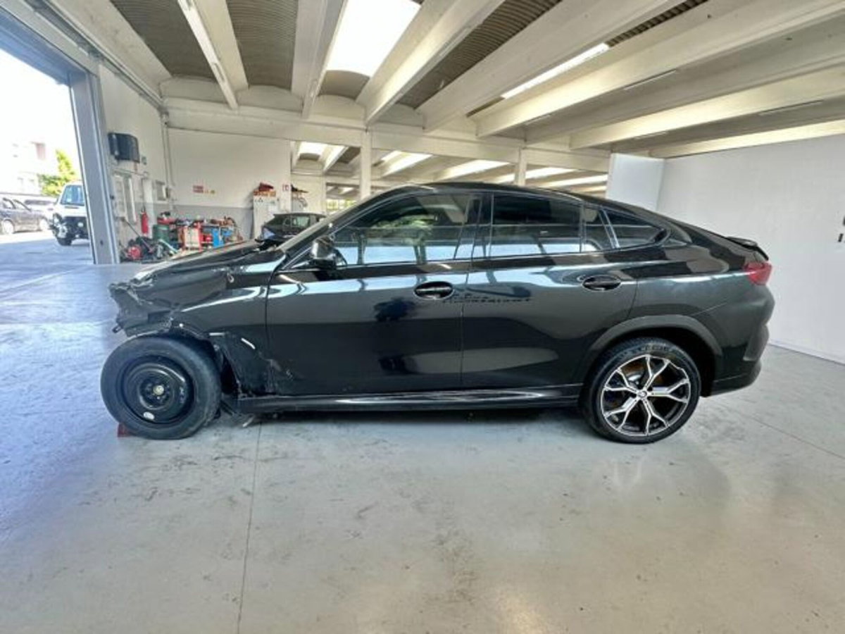 BMW X6 xDrive30d 48V Msport (4)