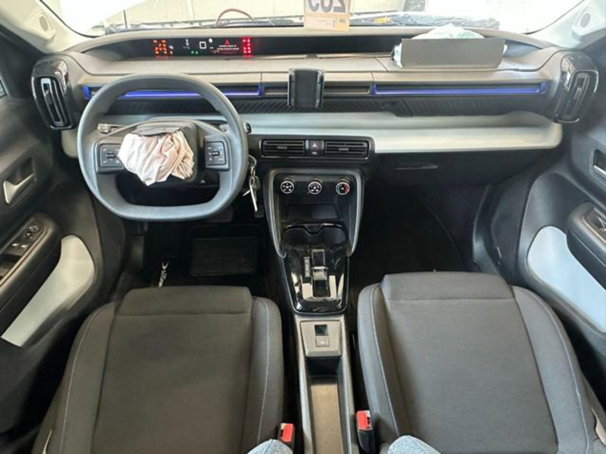 Citroen e-C3 44kWh elettrico You 113cv (13)