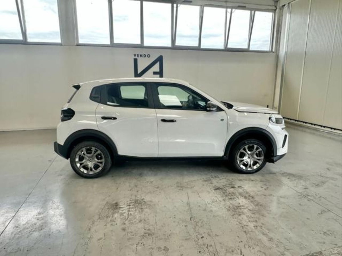 Citroen e-C3 44kWh elettrico You 113cv (8)