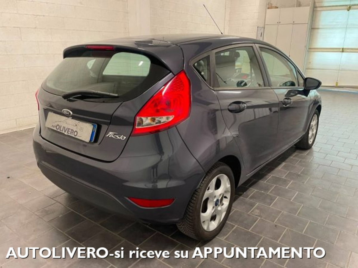 Ford Fiesta 1.4 TDCi 70CV 5 porte Titanium (3)
