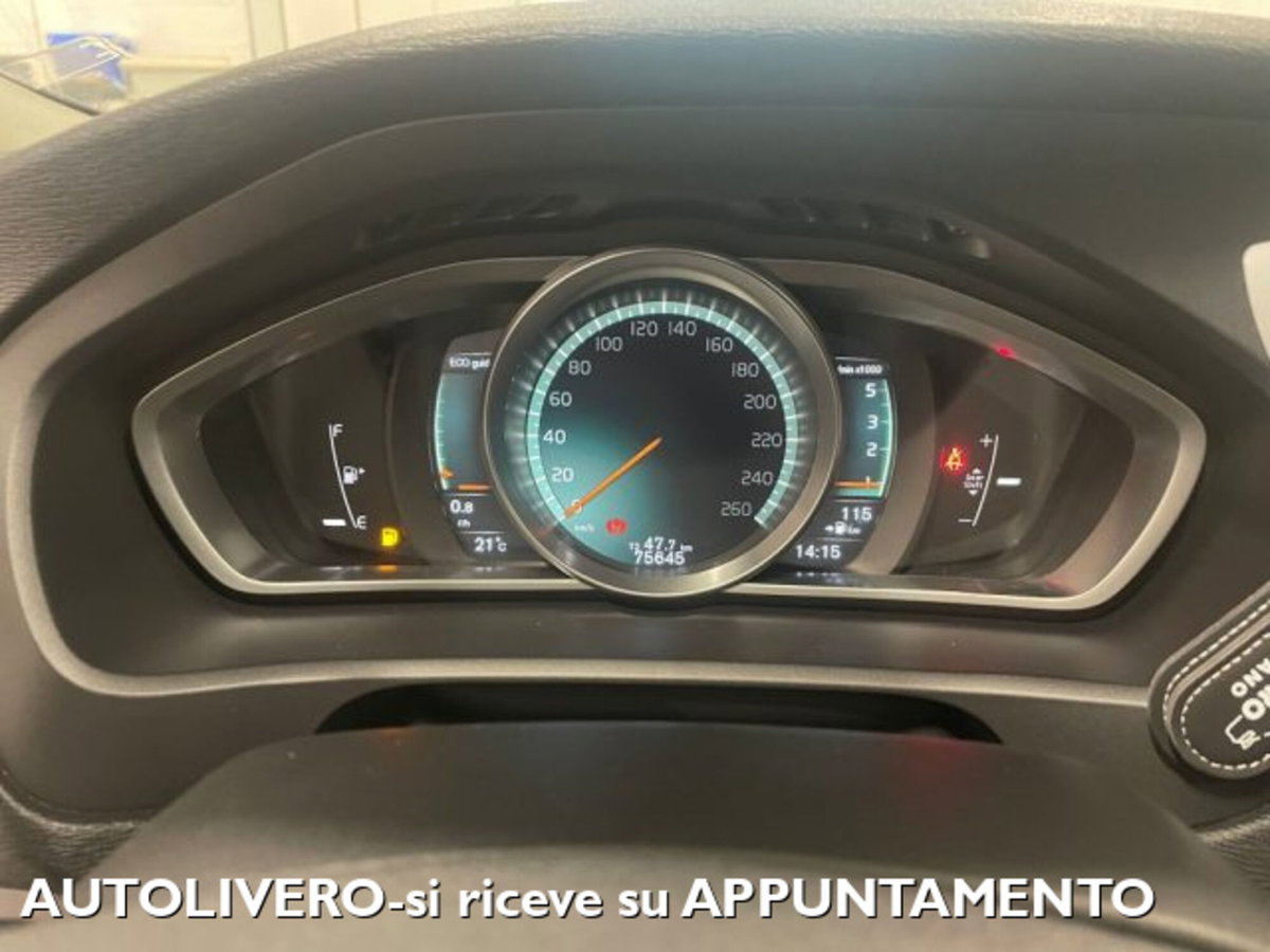 Volvo V40 Cross Country D2 (13)