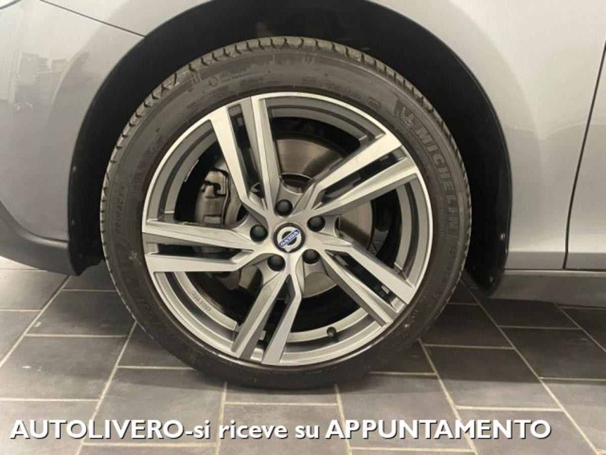 Volvo V40 Cross Country D2 (5)