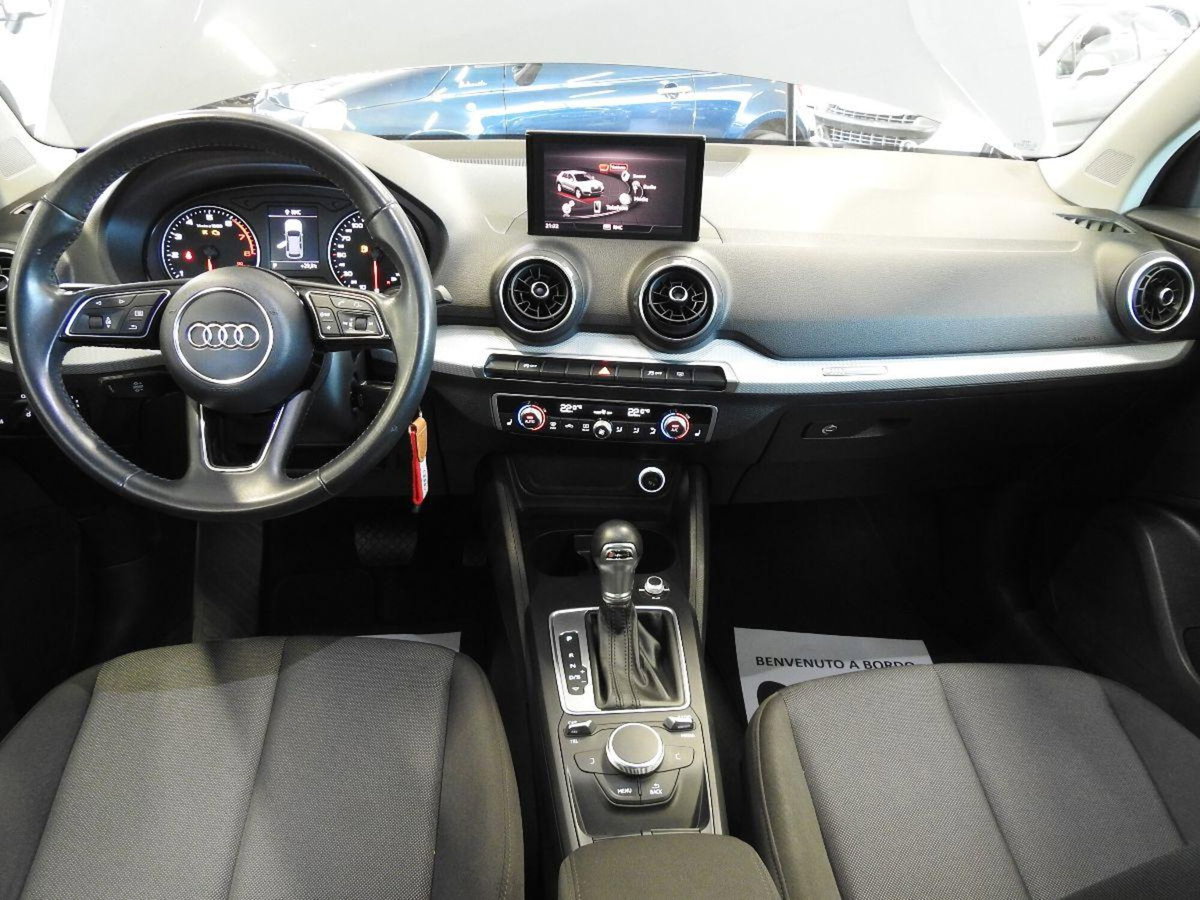 Audi Q2 Q2 30 TFSI S tronic (16)