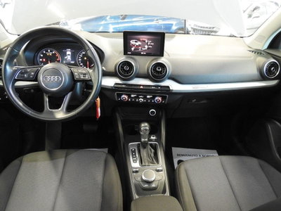 Audi Q2 Q2 30 TFSI S tronic (16)