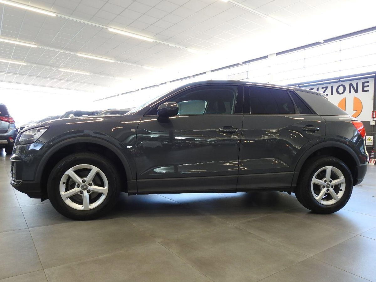 Audi Q2 Q2 30 TFSI S tronic (2)