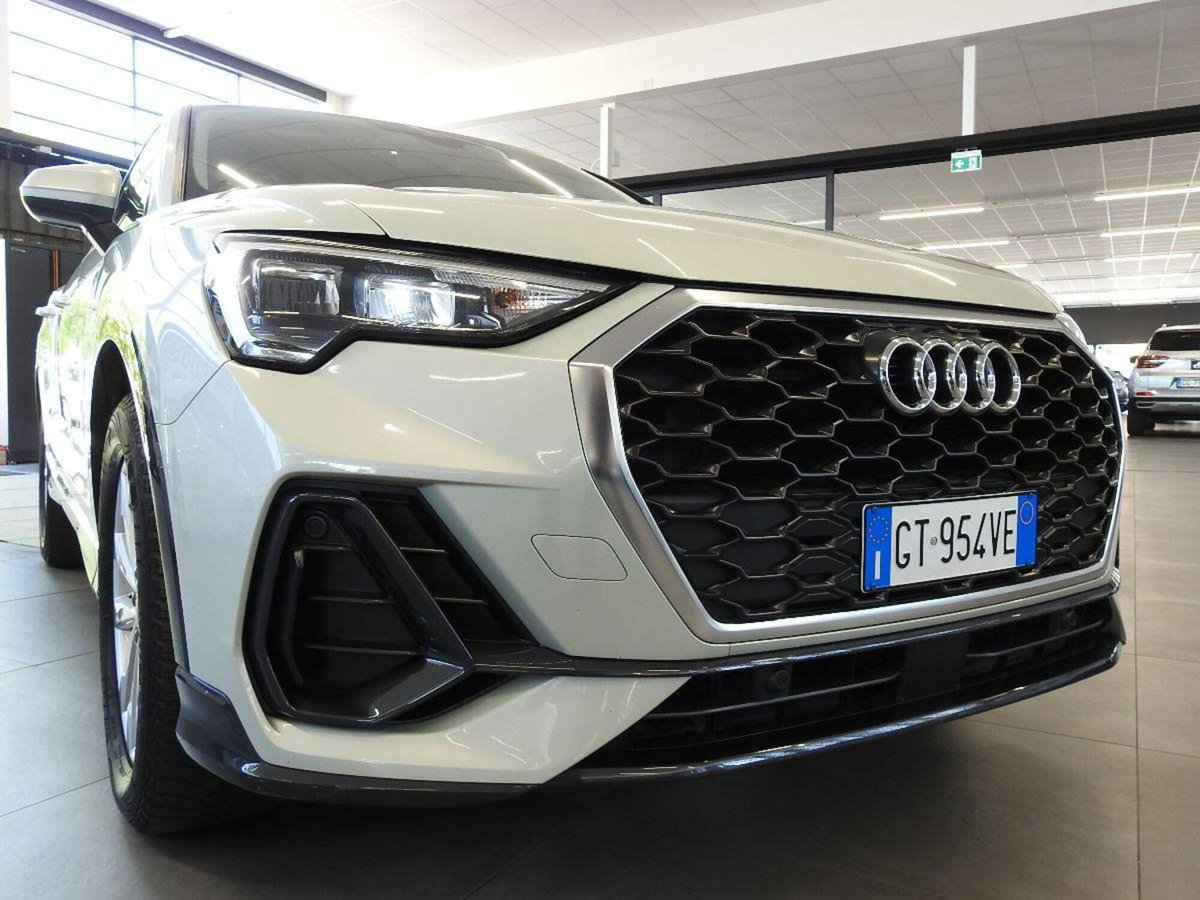 Audi Q3 Sportback 35 TDI S line edition (10)
