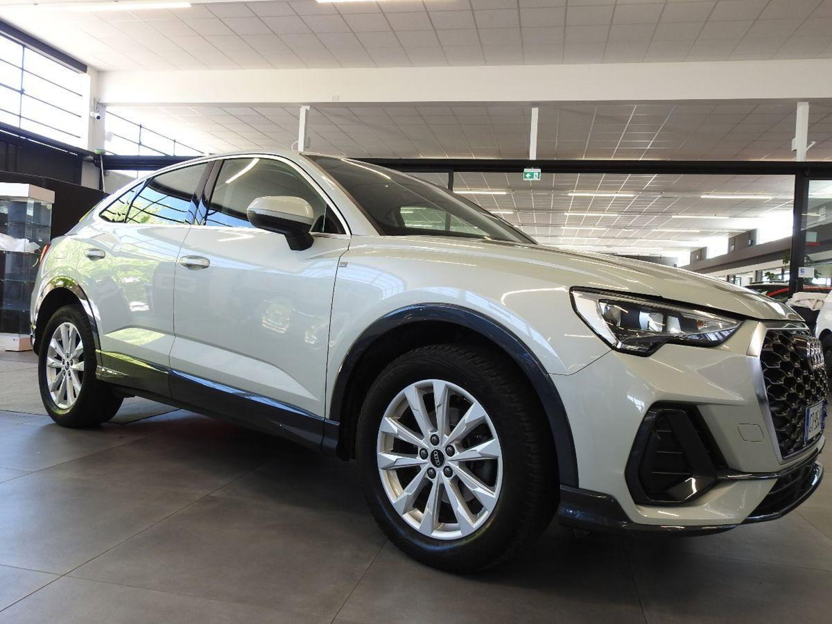 Audi Q3 Sportback 35 TDI S line edition (8)
