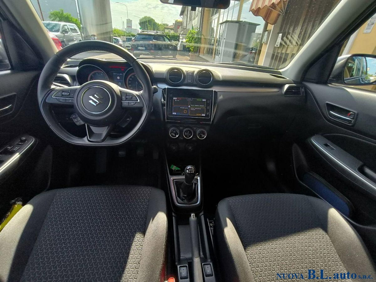 Suzuki Swift 1.2 Hybrid Easy Top (12)