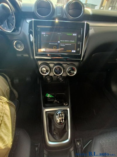 Suzuki Swift 1.2 Hybrid Easy Top (8)