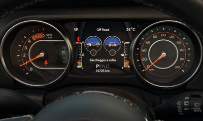 Jeep Wrangler Unlimited 2.2 Mjt II Sahara (8)
