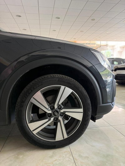 Audi Q2 Q2 30 TDI S tronic Identity Black (9)