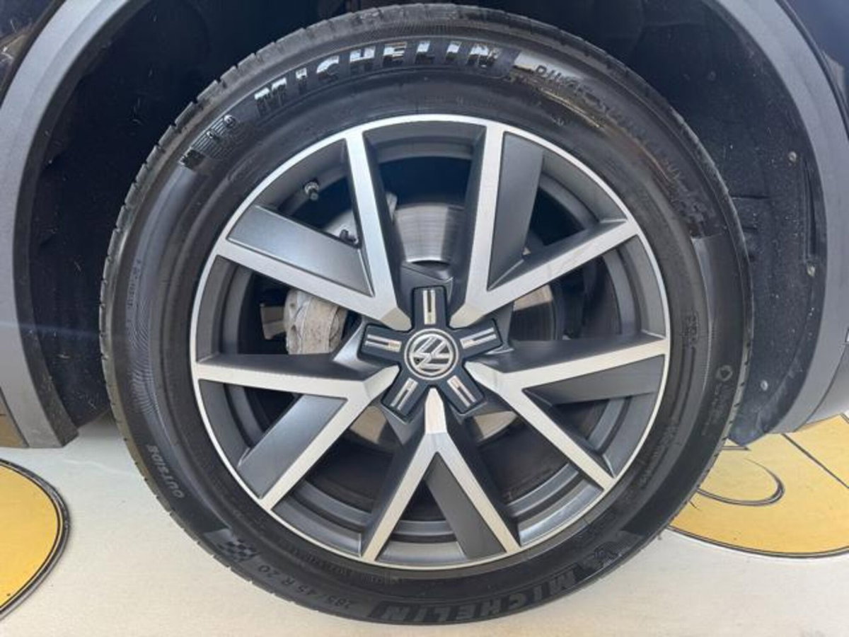 Volkswagen Touareg 3.0 V6 TDI 286 CV SCR Advanced (8)