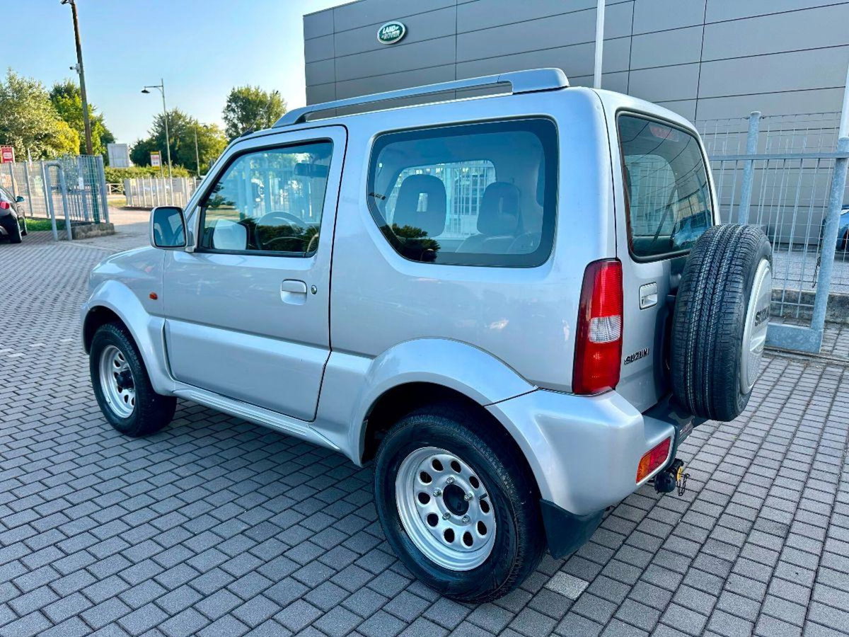 Suzuki Jimny 1.3i 16V cat 4WD JLX Mode (10)