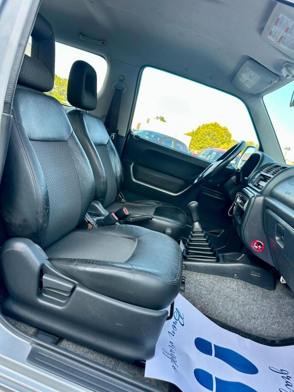 Suzuki Jimny 1.3i 16V cat 4WD JLX Mode (13)