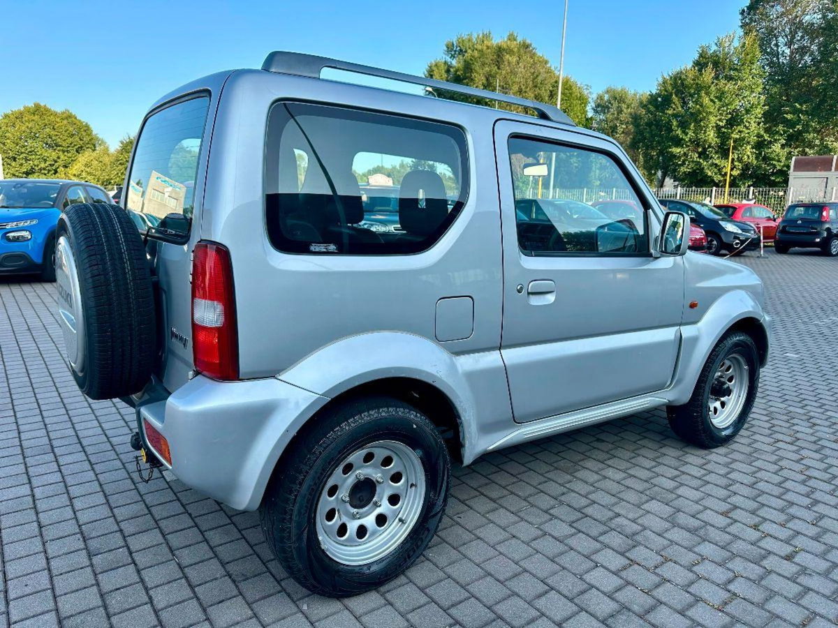 Suzuki Jimny 1.3i 16V cat 4WD JLX Mode (6)