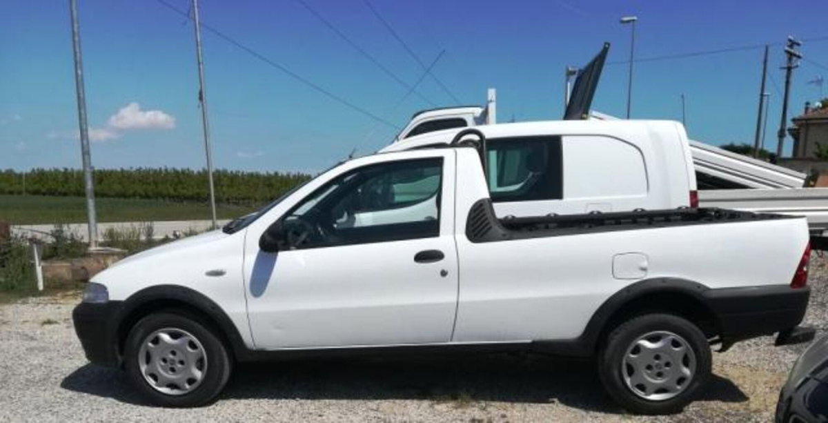 Fiat Strada 1.9 JTD Pick-up (5)