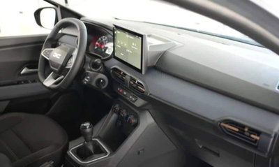 Dacia Sandero Streetway 1.2 Eco-G Expression 120cv auto (7)