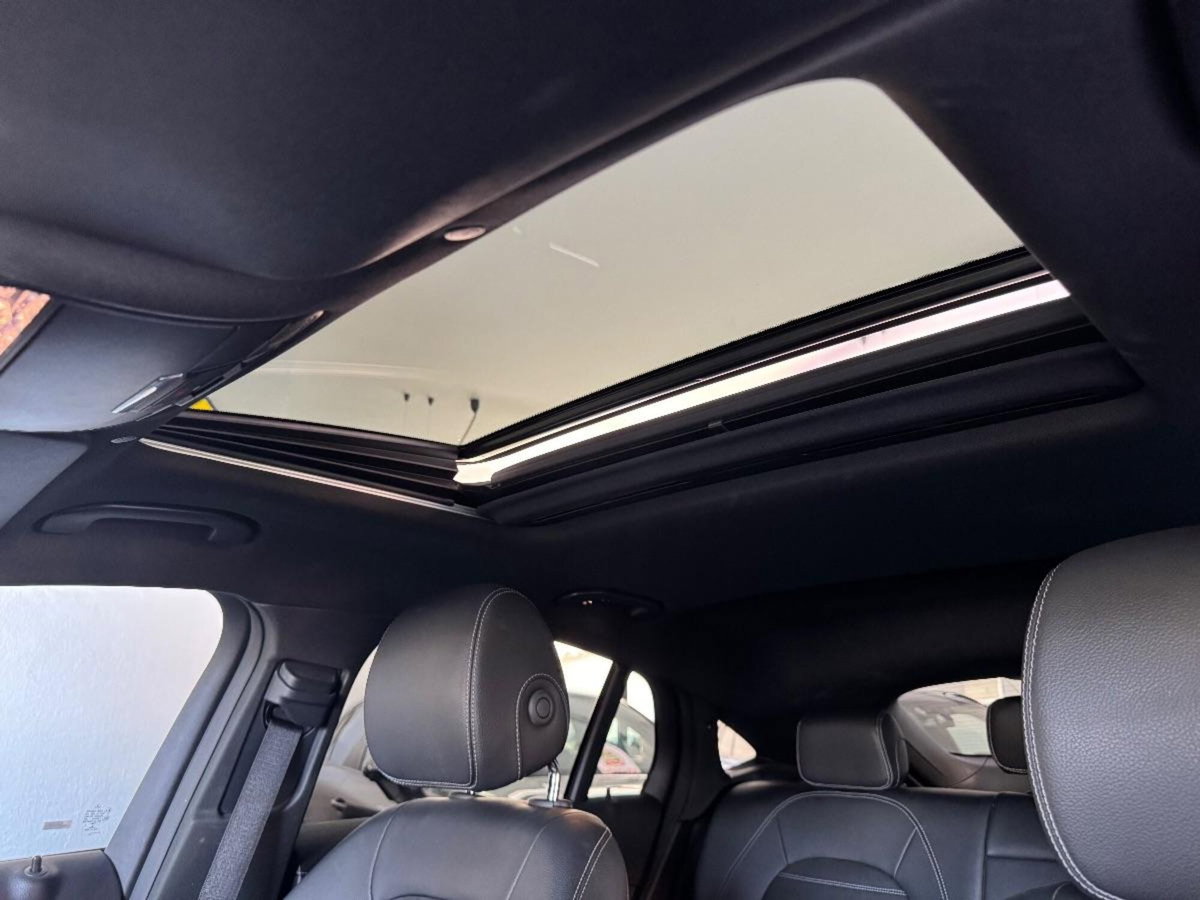 Mercedes-Benz GLC SUV 220 d 4Matic Premium Plus (8)