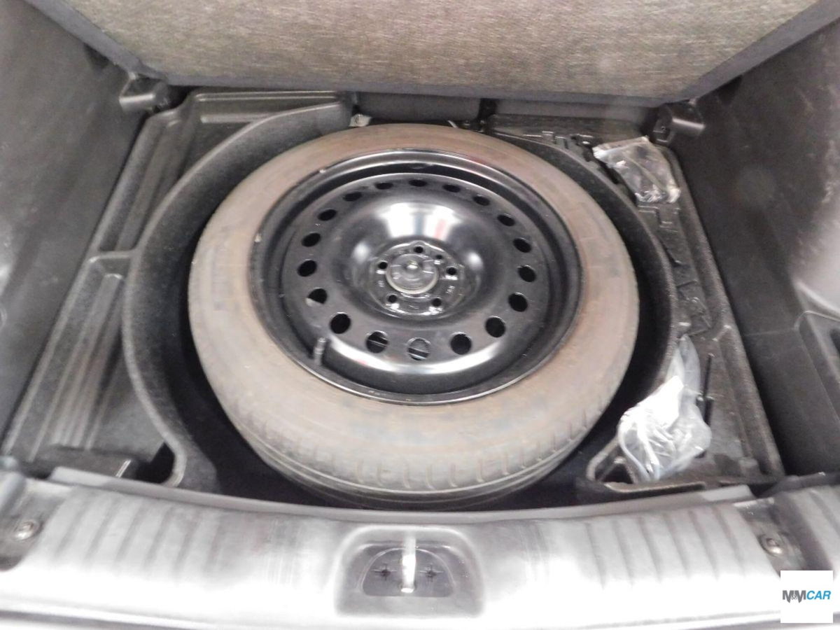 Jeep Compass 1.6 Multijet II 2WD Limited (14)