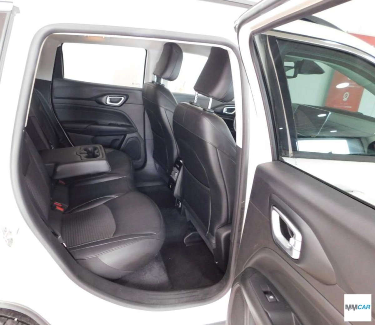 Jeep Compass 1.6 Multijet II 2WD Limited (7)