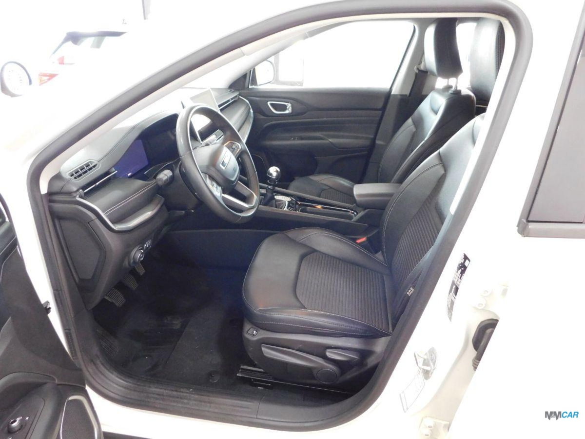Jeep Compass 1.6 Multijet II 2WD Limited (9)