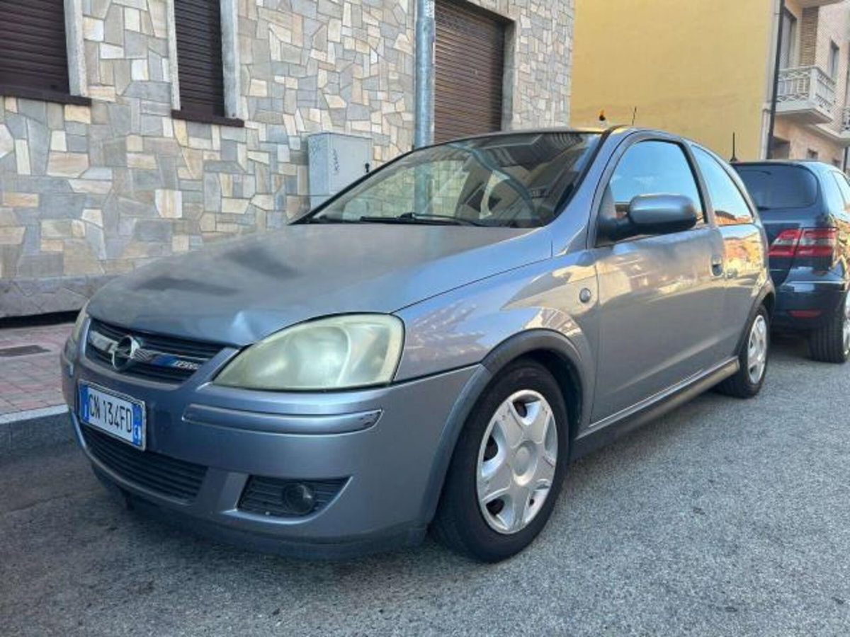 Opel Corsa 1.0 12V 3 porte Club