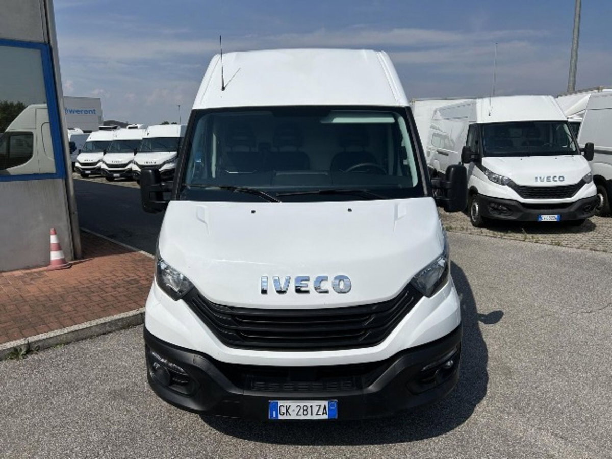 Iveco Daily Telaio 35S14 2.3 HPT PLM Cabinato (4)