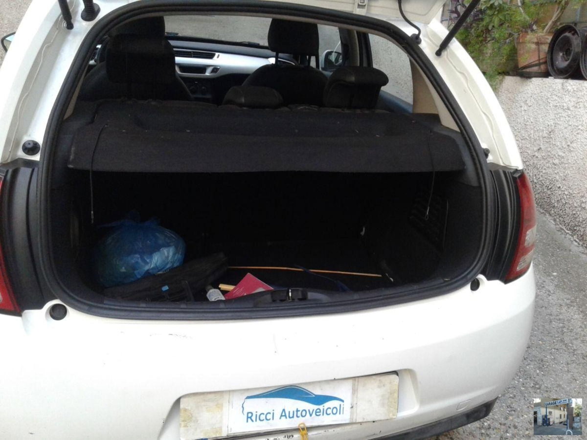 Citroen C3 1.1 White Selection (9)