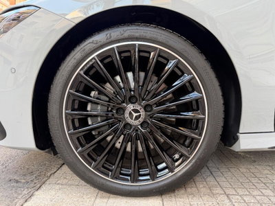 Mercedes-Benz CLA 200 d Automatic Premium (13)
