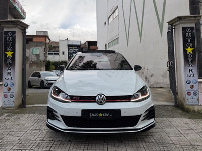 Volkswagen Golf GTI 2.0 TSI TCR DSG 5p. BlueMotion Technology (3)