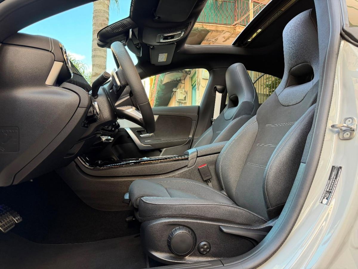 Mercedes-Benz CLA 220 d Automatic Premium (14)