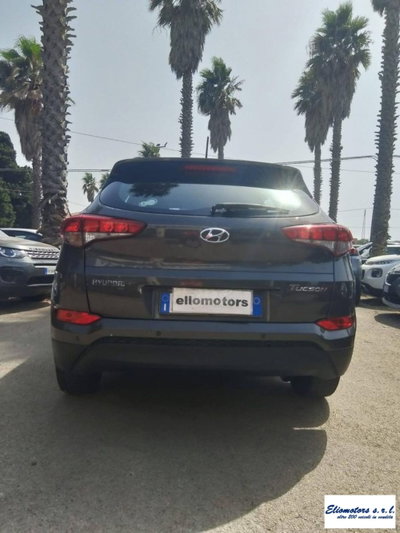 Hyundai Tucson 1.7 CRDi Sound Edition (2)