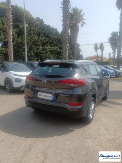 Hyundai Tucson 1.7 CRDi Sound Edition (7)