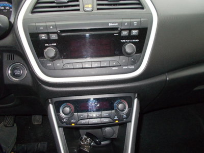Suzuki S-Cross 1.6 DDiS Top (15)