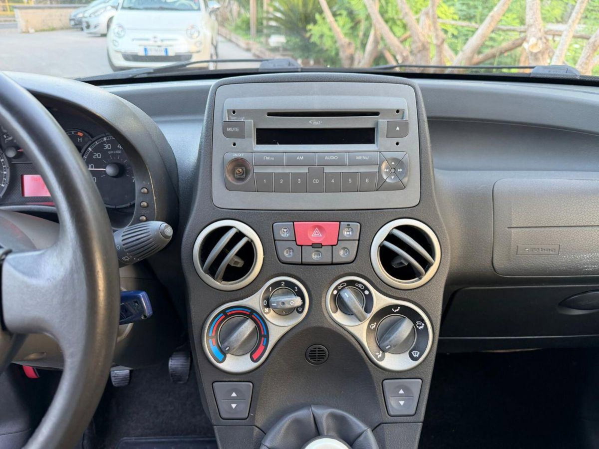 Fiat Panda 1.3 MJT 16V DPF 4x4 Cross (11)