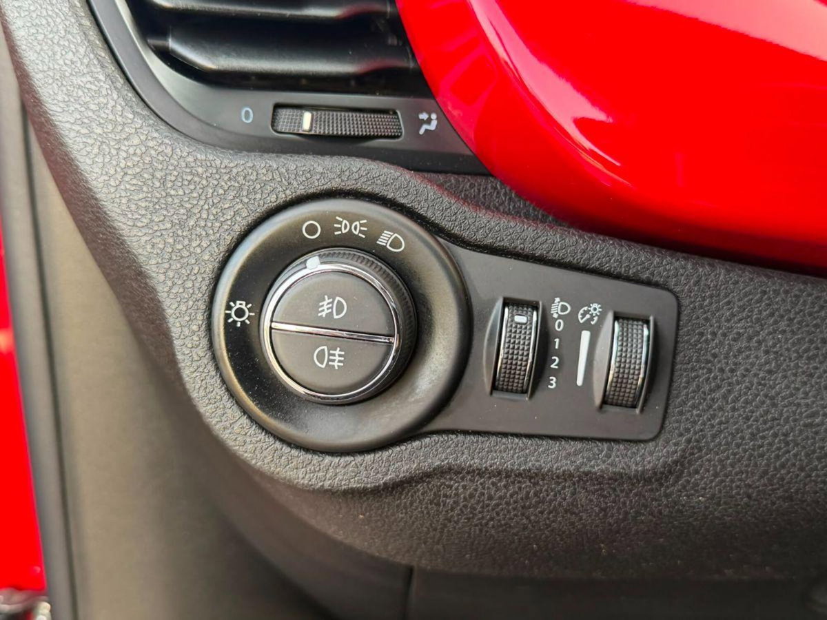 Fiat 500X 1.6 MultiJet 120 CV Business (12)