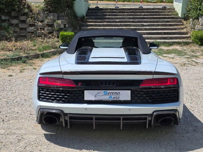 Audi R8 Cabrio Spyder 5.2 V10 Performance quattro 620cv s tronic (14)