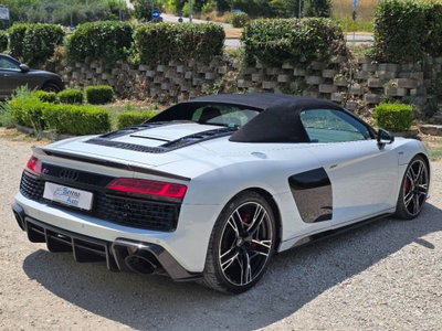 Audi R8 Cabrio Spyder 5.2 V10 Performance quattro 620cv s tronic (16)