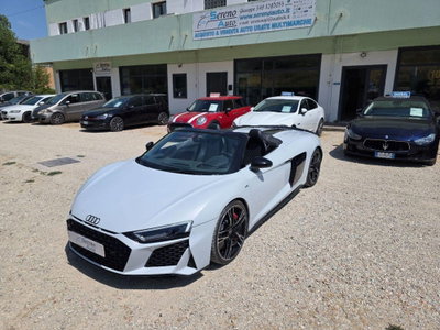 Audi R8 Cabrio Spyder 5.2 V10 Performance quattro 620cv s tronic (3)