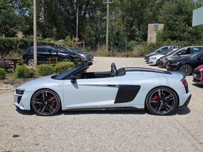 Audi R8 Cabrio Spyder 5.2 V10 Performance quattro 620cv s tronic (9)