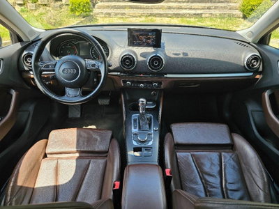 Audi A3 Sportback 2.0 TDI S tronic Attraction (14)