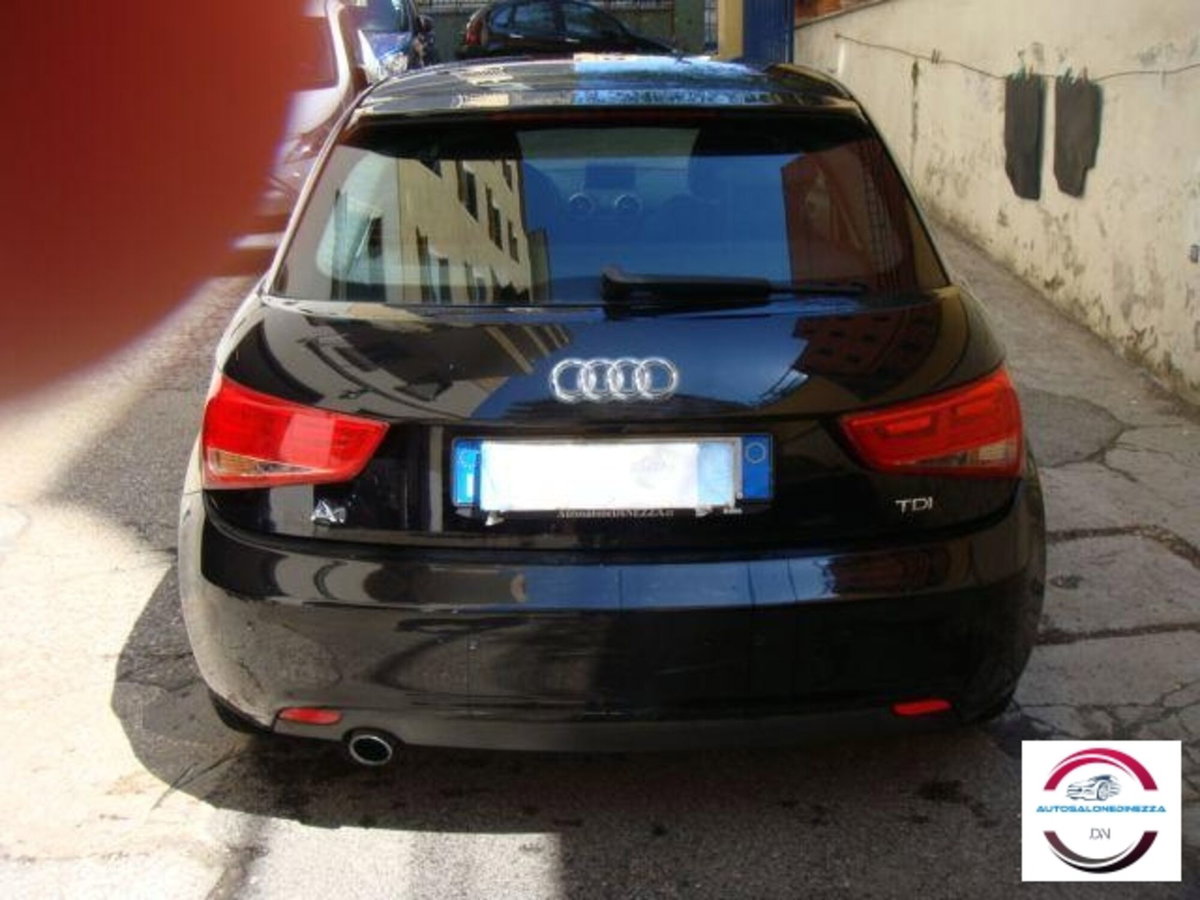 Audi A1 1.6 TDI 105 CV Ambition (6)