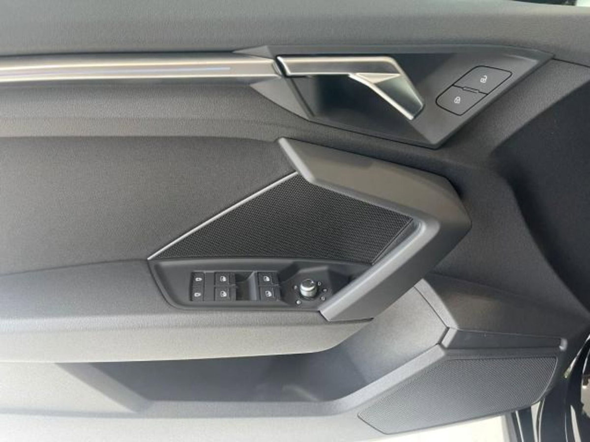 Audi A3 Sportback 30 g-tron S tronic S line edition (12)
