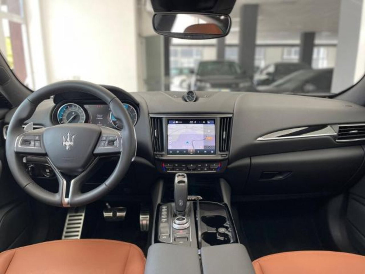 Maserati Levante Levante MHEV 330 CV AWD Executive (20)